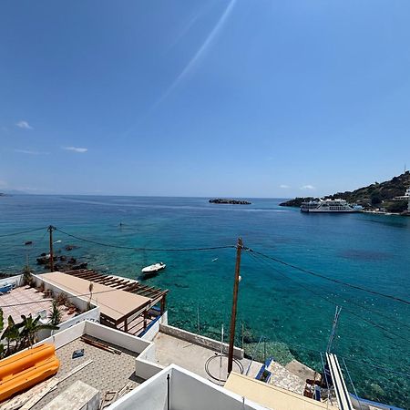 Scirocco Rooms Loutro Buitenkant foto